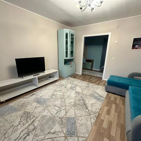 Ustʼ-Kamenogorsk Lux Home На Берегу Ульбы מראה חיצוני תמונה